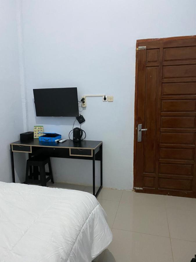 Khalisa Home Syariah Pontianak Exterior foto